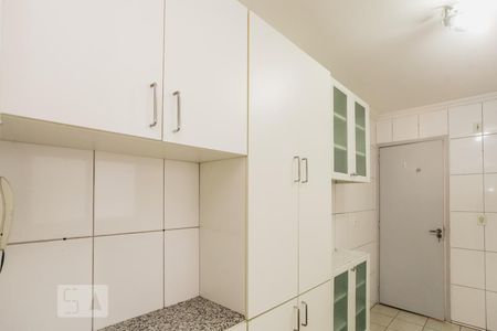 Apartamento à venda com 80m², 3 quartos e 2 vagasCozinha