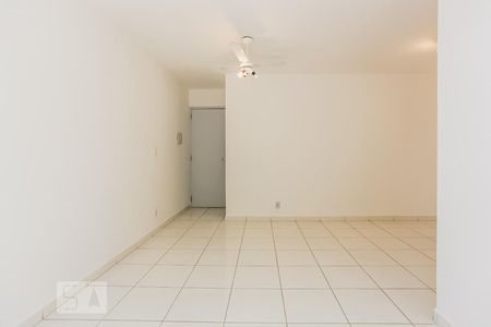 Sala de apartamento à venda com 3 quartos, 80m² em Vila Andrade, São Paulo