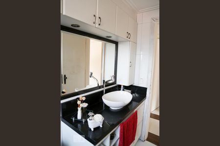 Apartamento à venda com 76m², 2 quartos e 1 vagaBanheiro