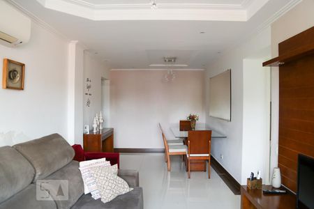 Sala de apartamento para alugar com 2 quartos, 76m² em Vila Guarani (zona Sul), São Paulo