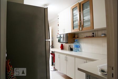 Apartamento à venda com 76m², 2 quartos e 1 vagaCozinha