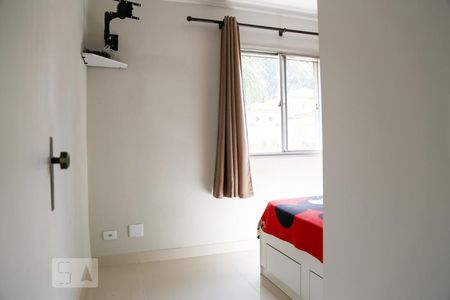 Quarto 2 de apartamento para alugar com 2 quartos, 76m² em Vila Guarani (zona Sul), São Paulo