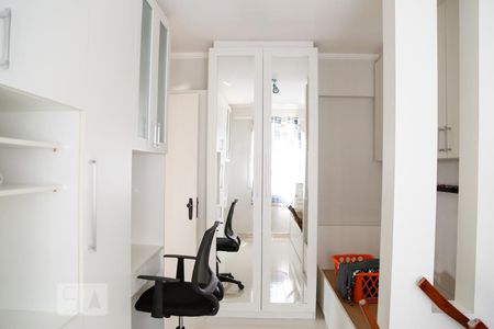 Quarto 1 de apartamento para alugar com 2 quartos, 76m² em Vila Guarani (zona Sul), São Paulo