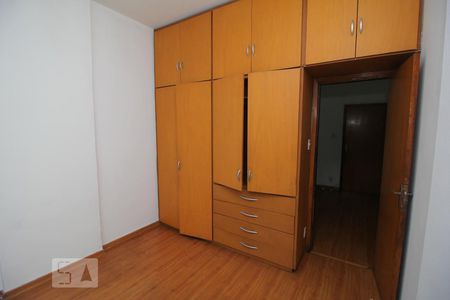 Quarto 1 de apartamento para alugar com 2 quartos, 48m² em Centro, Rio de Janeiro