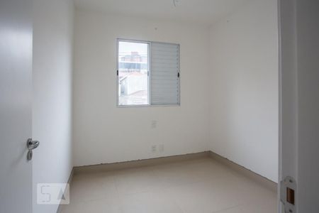 Quarto 2 de apartamento para alugar com 2 quartos, 55m² em Vila Aurora, São Paulo