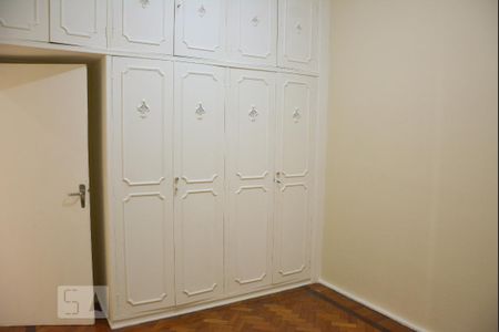 Quarto 1 de apartamento para alugar com 3 quartos, 80m² em Flamengo, Rio de Janeiro