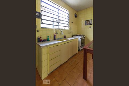 Casa à venda com 500m², 4 quartos e 4 vagasCozinha