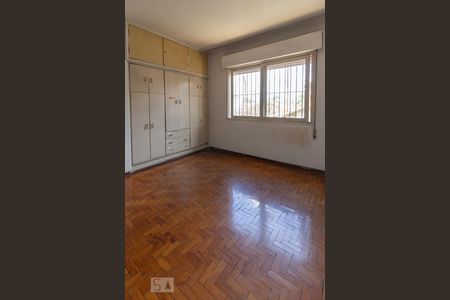 Casa à venda com 500m², 4 quartos e 4 vagasQuarto 