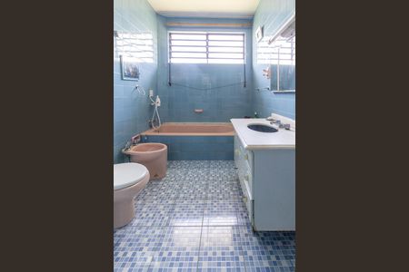 Casa à venda com 500m², 4 quartos e 4 vagasBanheiro