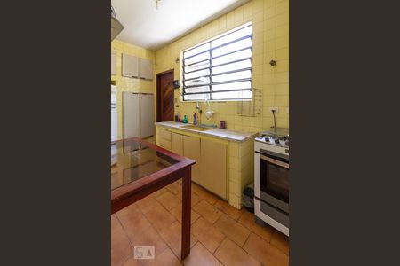 Casa à venda com 500m², 4 quartos e 4 vagasCozinha