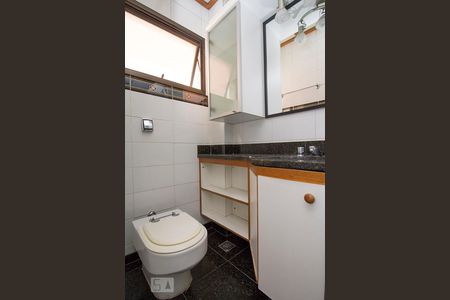 Apartamento à venda com 180m², 4 quartos e 3 vagasBanheiro Suíte 3