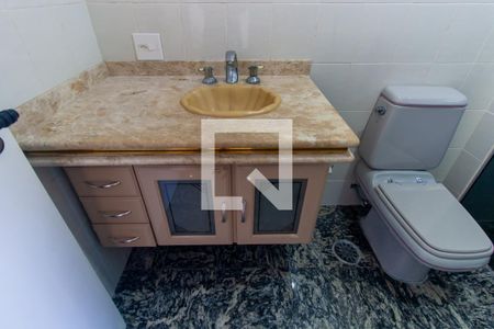 Apartamento à venda com 136m², 3 quartos e 2 vagasBanheiro da Suíte