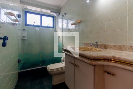 Apartamento à venda com 136m², 3 quartos e 2 vagasBanheiro 