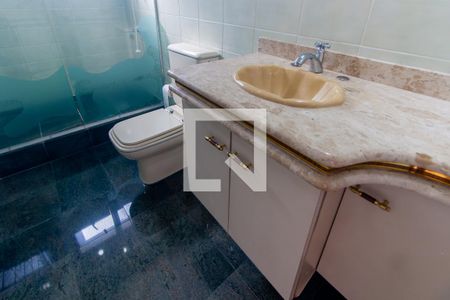 Apartamento à venda com 136m², 3 quartos e 2 vagasBanheiro 