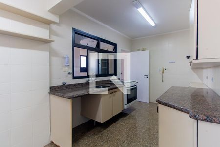 Apartamento à venda com 136m², 3 quartos e 2 vagasCozinha