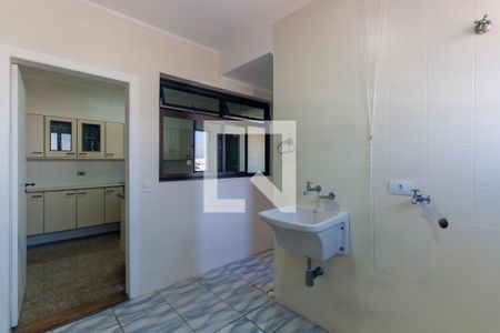 Apartamento à venda com 136m², 3 quartos e 2 vagasÁrea de Serviço