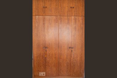 Apartamento para alugar com 100m², 4 quartos e 1 vaga Apartamento para alugar com 100m², 4 quartos e 1 vagaArmário do Quarto 3