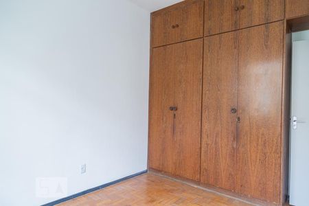 Apartamento para alugar com 100m², 4 quartos e 1 vaga Apartamento para alugar com 100m², 4 quartos e 1 vagaQuarto 2