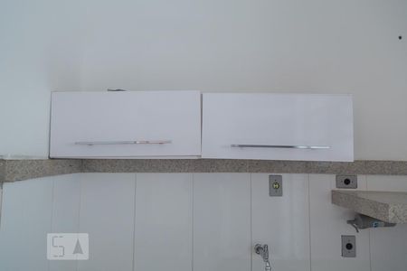 Apartamento para alugar com 100m², 4 quartos e 1 vaga Apartamento para alugar com 100m², 4 quartos e 1 vagaArmário da Cozinha