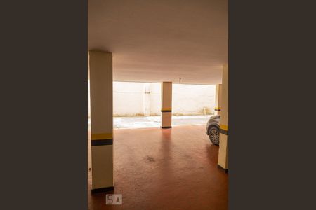 Apartamento para alugar com 100m², 4 quartos e 1 vaga Apartamento para alugar com 100m², 4 quartos e 1 vagaGaragem