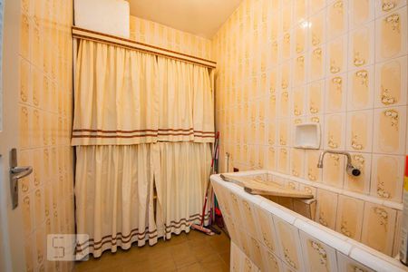 Apartamento à venda com 220m², 4 quartos e sem vagaLavanderia