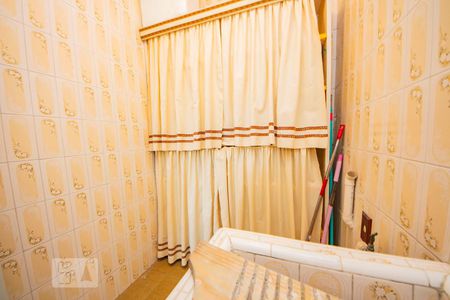 Apartamento à venda com 220m², 4 quartos e sem vagaLavanderia