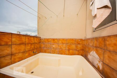 Apartamento à venda com 220m², 4 quartos e sem vagaVaranda com banheira