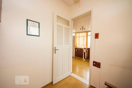 Apartamento à venda com 220m², 4 quartos e sem vagaQuarto de Serviço