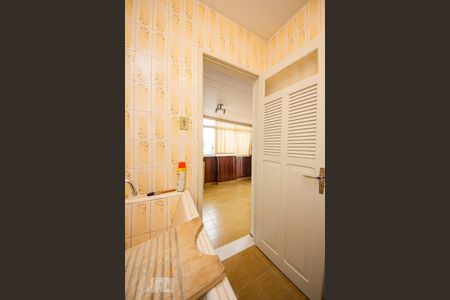 Apartamento à venda com 220m², 4 quartos e sem vagaLavanderia