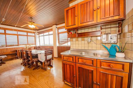 Apartamento à venda com 220m², 4 quartos e sem vagaSalão de Festa