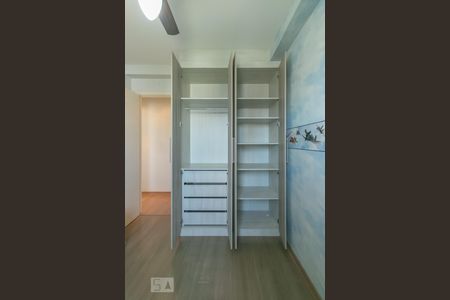 Apartamento à venda com 70m², 2 quartos e 1 vagaQuarto 2