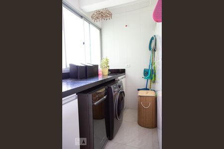 Apartamento para alugar com 62m², 2 quartos e 2 vagasÁrea de Serviço
