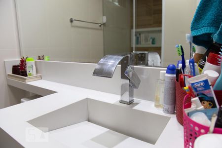 Apartamento para alugar com 62m², 2 quartos e 2 vagasBanheiro