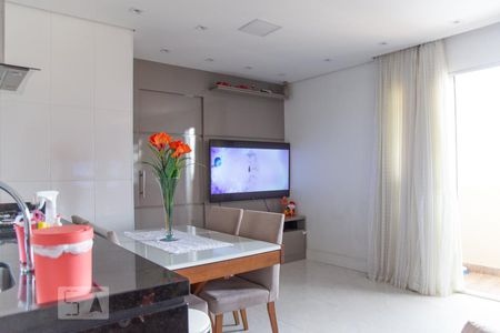 Apartamento para alugar com 62m², 2 quartos e 2 vagasSala