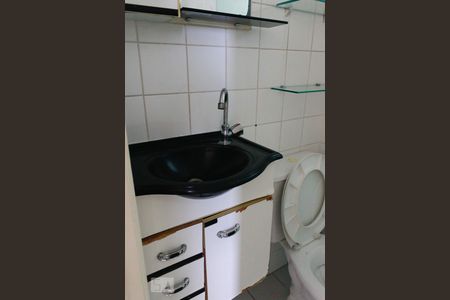 Apartamento à venda com 50m², 2 quartos e 1 vagaDetalhe banheiro