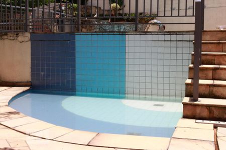 Apartamento à venda com 50m², 2 quartos e 1 vagaÁrea comum - Piscina