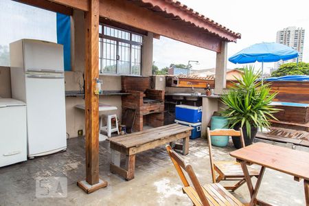 Casa à venda com 254m², 3 quartos e 3 vagasChurrasqueira