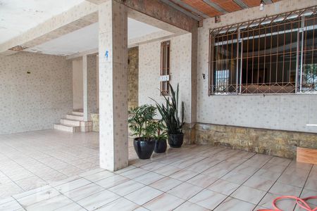 Casa à venda com 254m², 3 quartos e 3 vagasGaragem