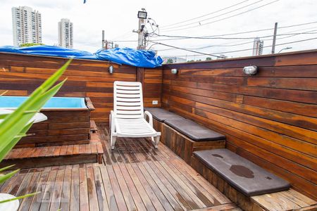 Casa à venda com 254m², 3 quartos e 3 vagasPiscina