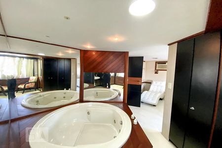 Apartamento para alugar com 100m², 1 quarto e 1 vagaBanheiro suíte