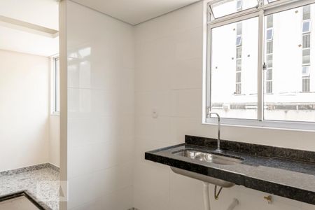 Apartamento à venda com 52m², 2 quartos e 2 vagasCozinha