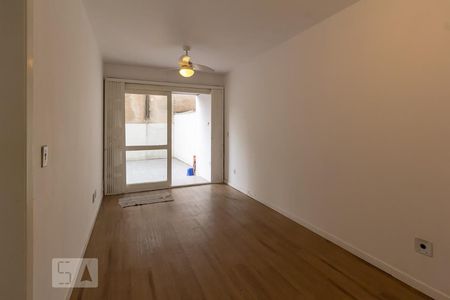Apartamento à venda com 79m², 1 quarto e sem vagasala
