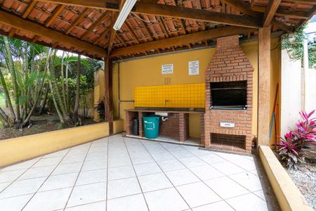 Apartamento para alugar com 58m², 2 quartos e 1 vaga Apartamento para alugar com 58m², 2 quartos e 1 vagaÁrea comum - Churrasqueira 2