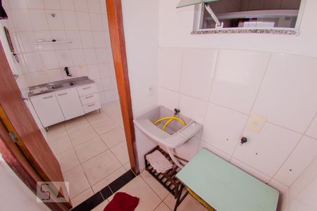 Área de serviço de apartamento para alugar com 2 quartos, 55m² em Ingleses do Rio Vermelho, Florianópolis