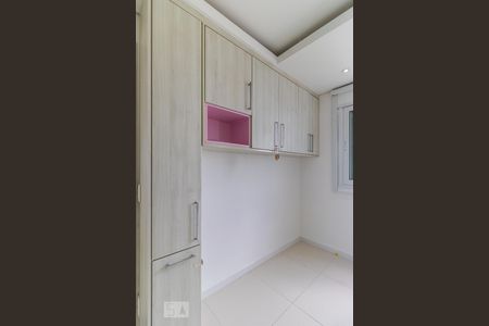 Apartamento à venda com 50m², 2 quartos e 1 vagaQuarto 2 - Armários