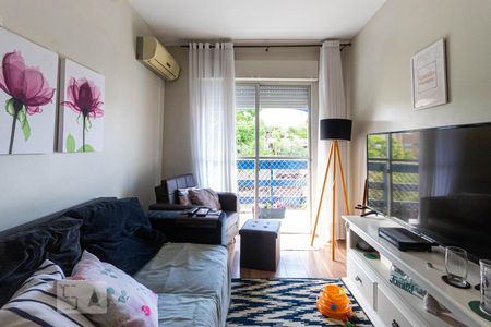 Sala de Estar de apartamento à venda com 2 quartos, 70m² em Bela Vista, Porto Alegre
