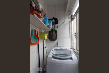 Apartamento à venda com 70m², 2 quartos e sem vaga Apartamento à venda com 70m², 2 quartos e sem vagaCozinha e Área de Serviço