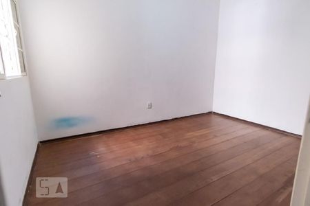 Casa à venda com 213m², 3 quartos e 3 vagasQuarto 2