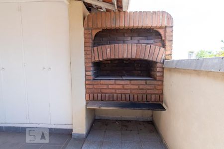 Casa à venda com 213m², 3 quartos e 3 vagasQuintal - detalhe churrasqueira