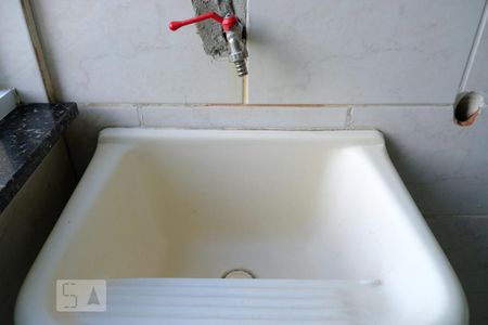 Área de serviço de apartamento à venda com 2 quartos, 50m² em Jacarepaguá, Rio de Janeiro